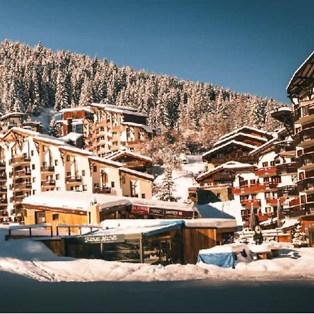 40M2 - Ski Aux Pieds - La Tania - Parking Couvert Bagian luar foto