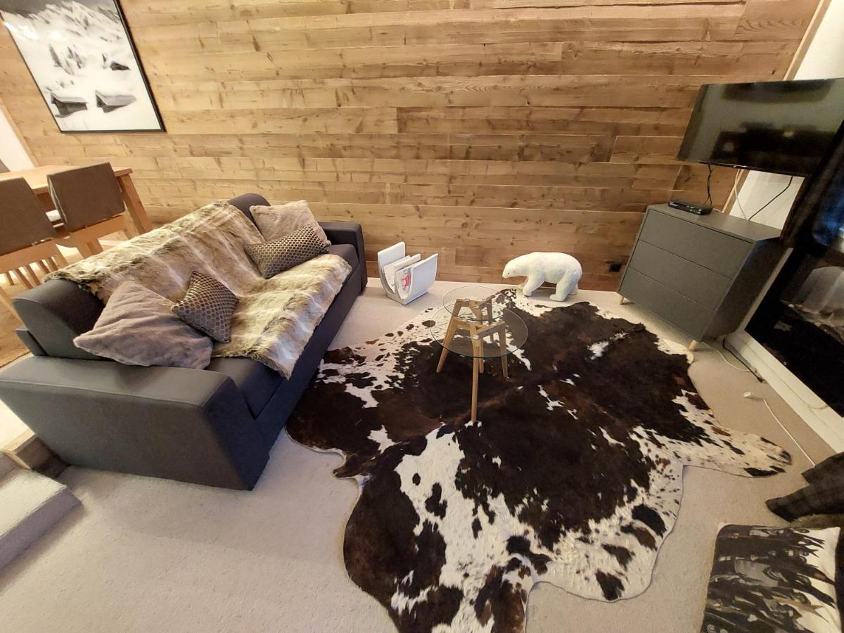 40M2 - Ski Aux Pieds - La Tania - Parking Couvert Bagian luar foto