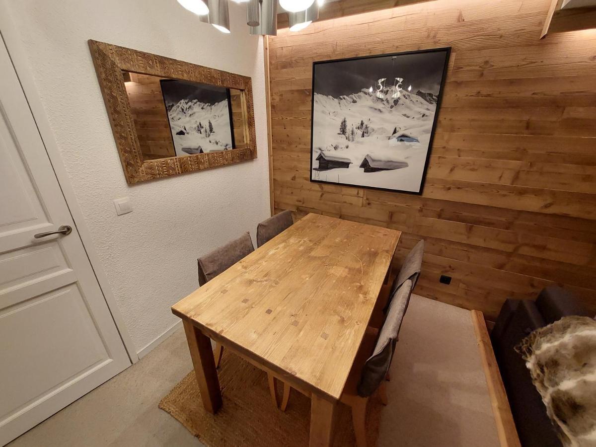 40M2 - Ski Aux Pieds - La Tania - Parking Couvert Bagian luar foto